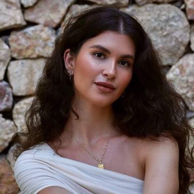 Laura